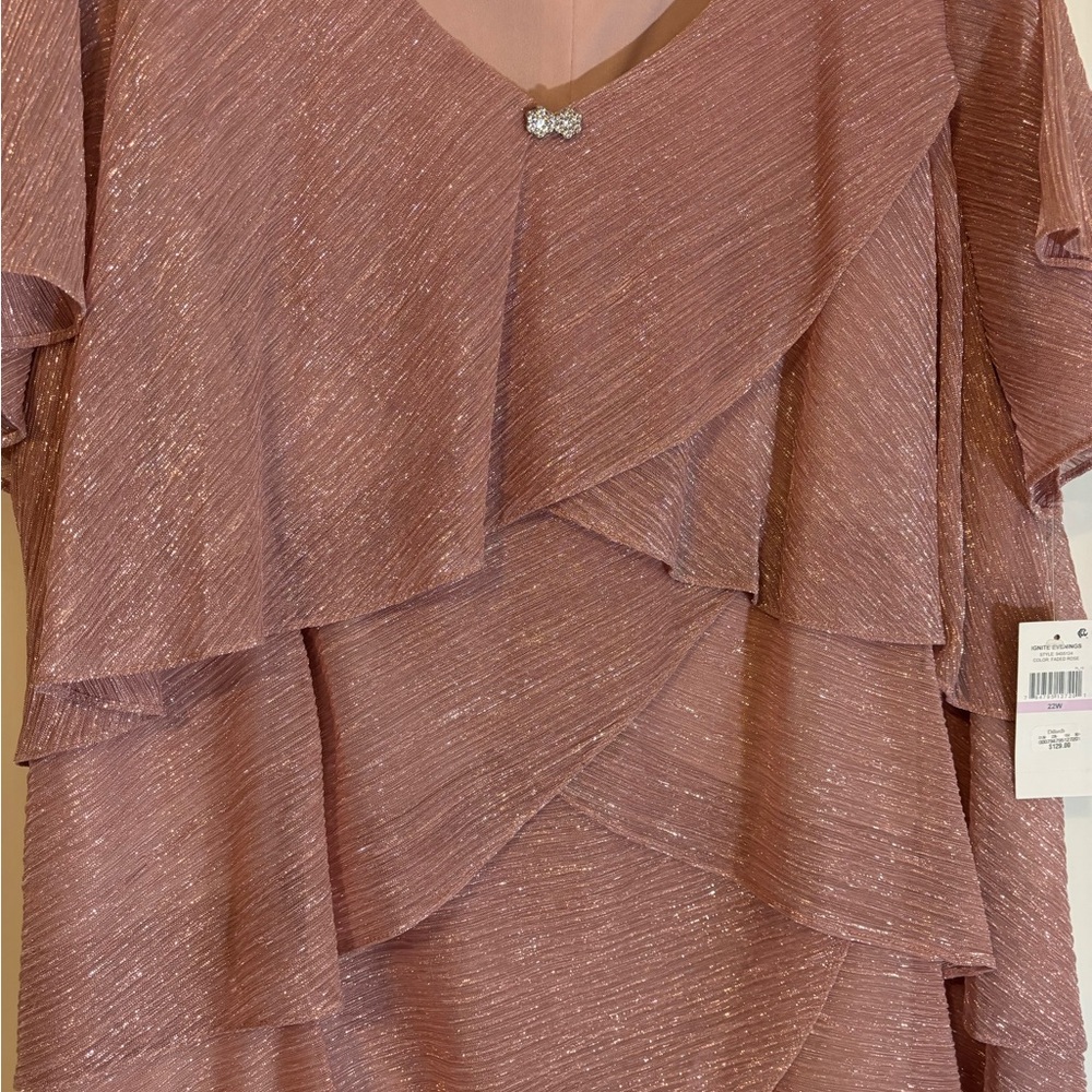 Gorgeous Asymmetrical layered shimmering Rose Pink dress. - Picture 11 of 16